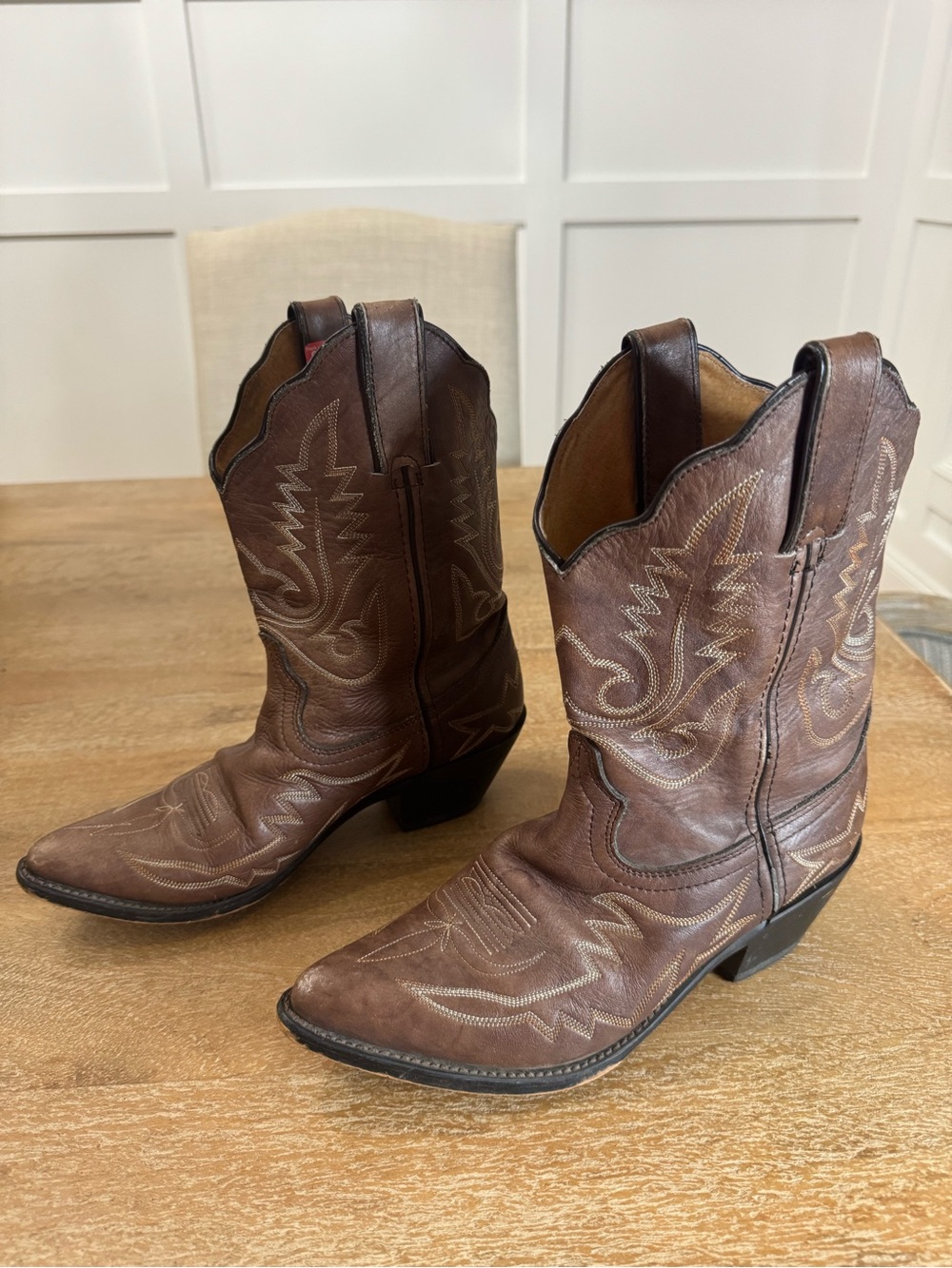 Santa Fe Boot Brown Embroidered Leather womens Cowboy Boots 6.5